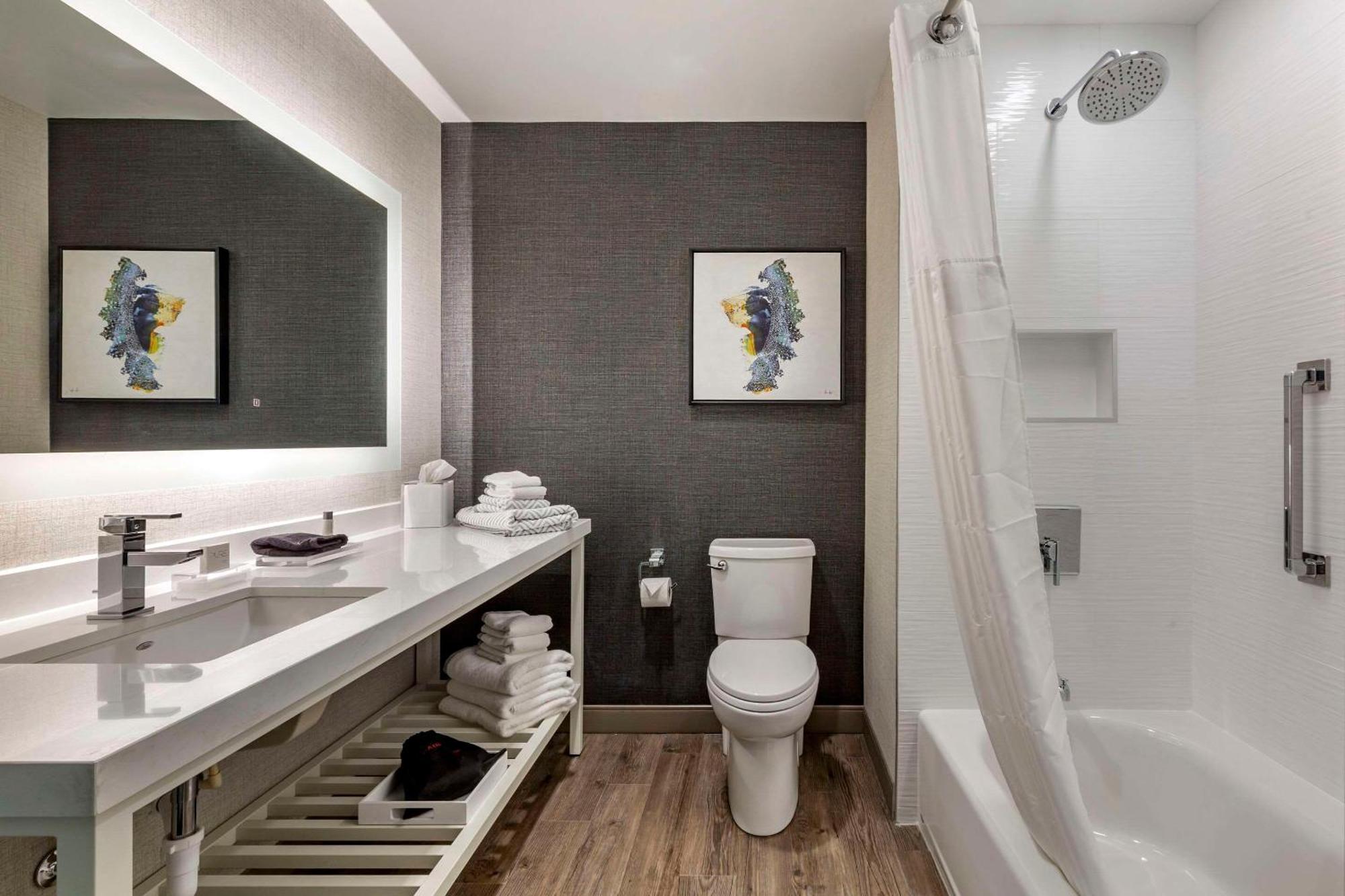 Cambria Hotel Manchester South Windsor Екстериор снимка